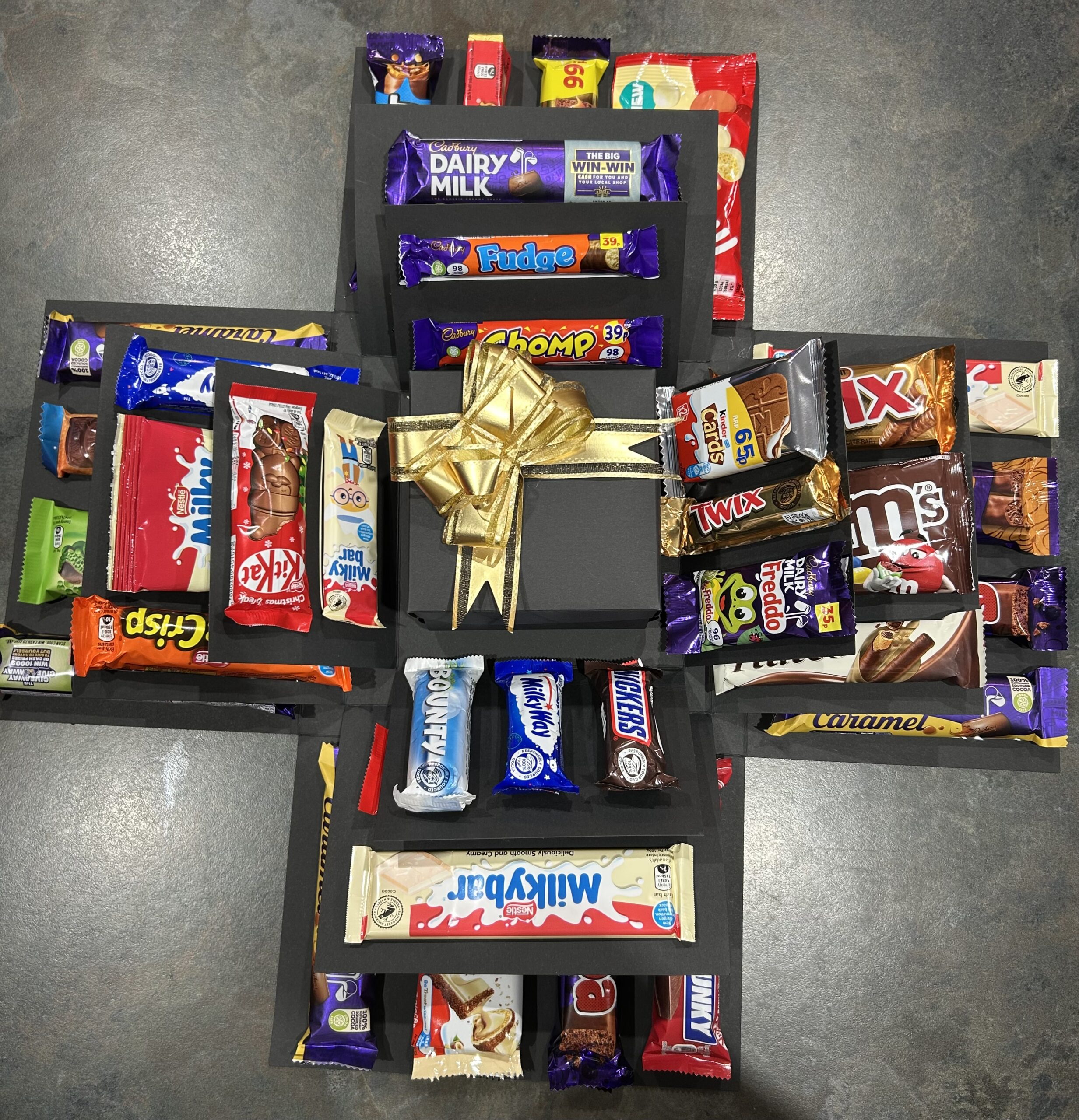 Black & Gold 5 layer Explosion Bow (All Chocolate) - Image 7