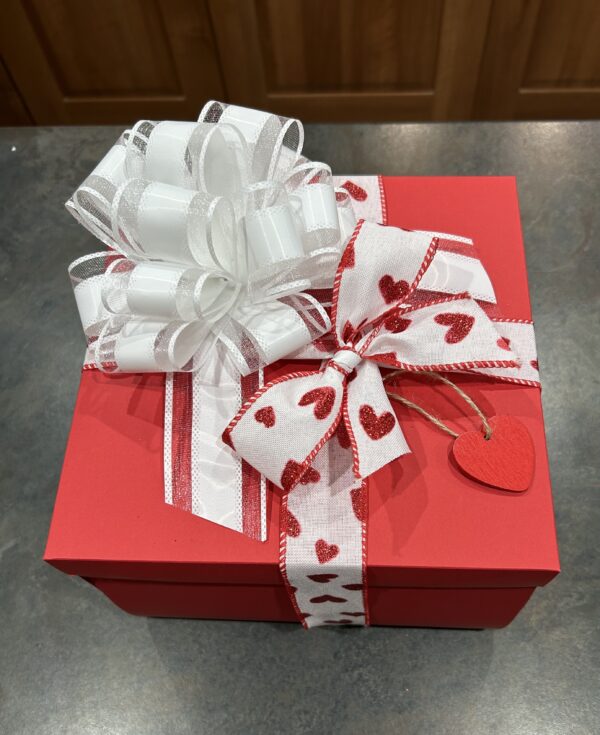 Valentines Red Explosion Box (Mixed Chocolate & Sweets)